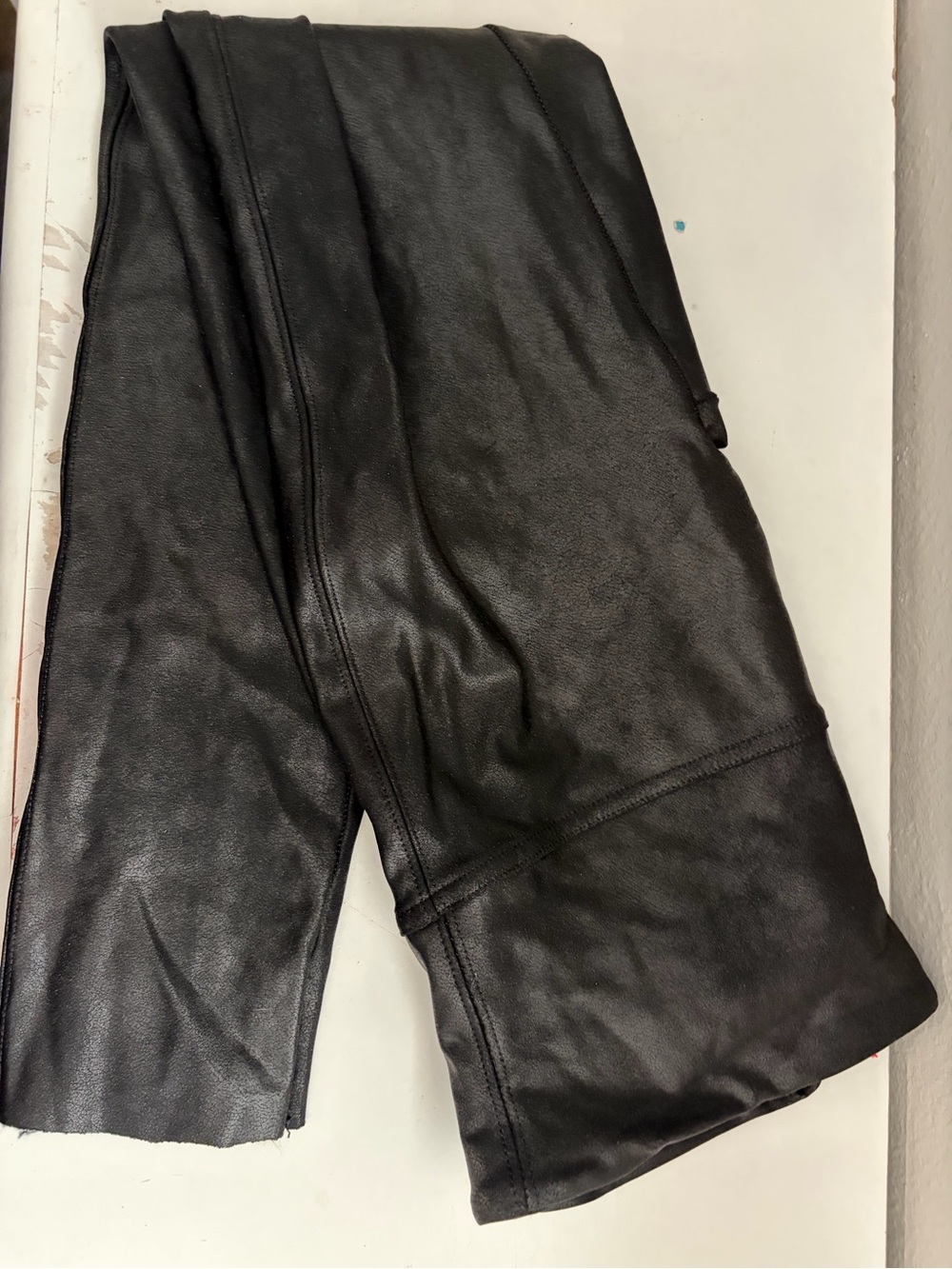 Spanx faux leather leggings medium petite